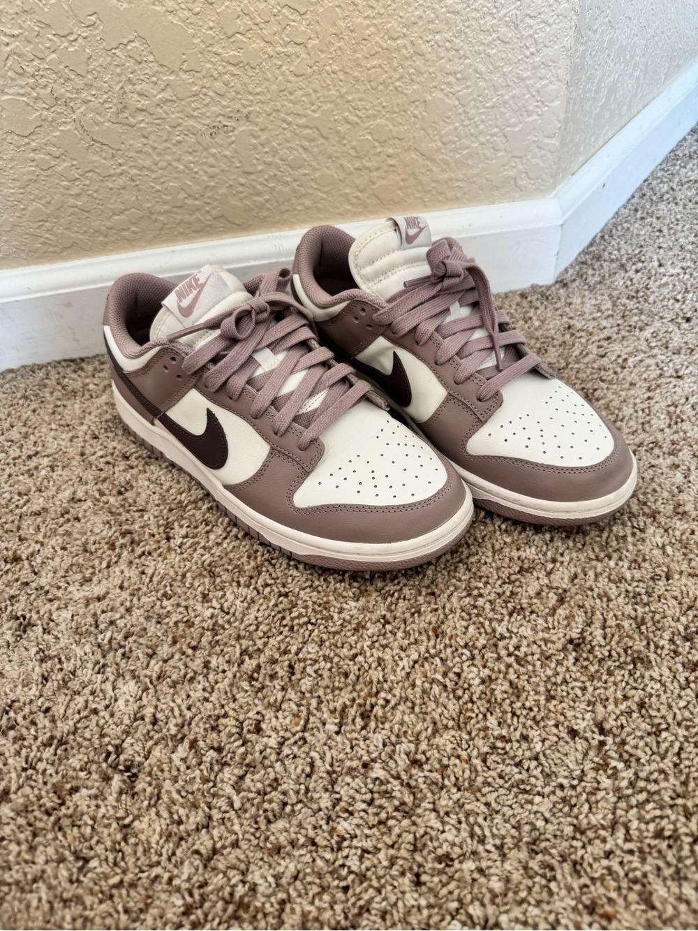 Nike Dunk Low Diffused Taupe DD1503-125 Women’s Size 9 $